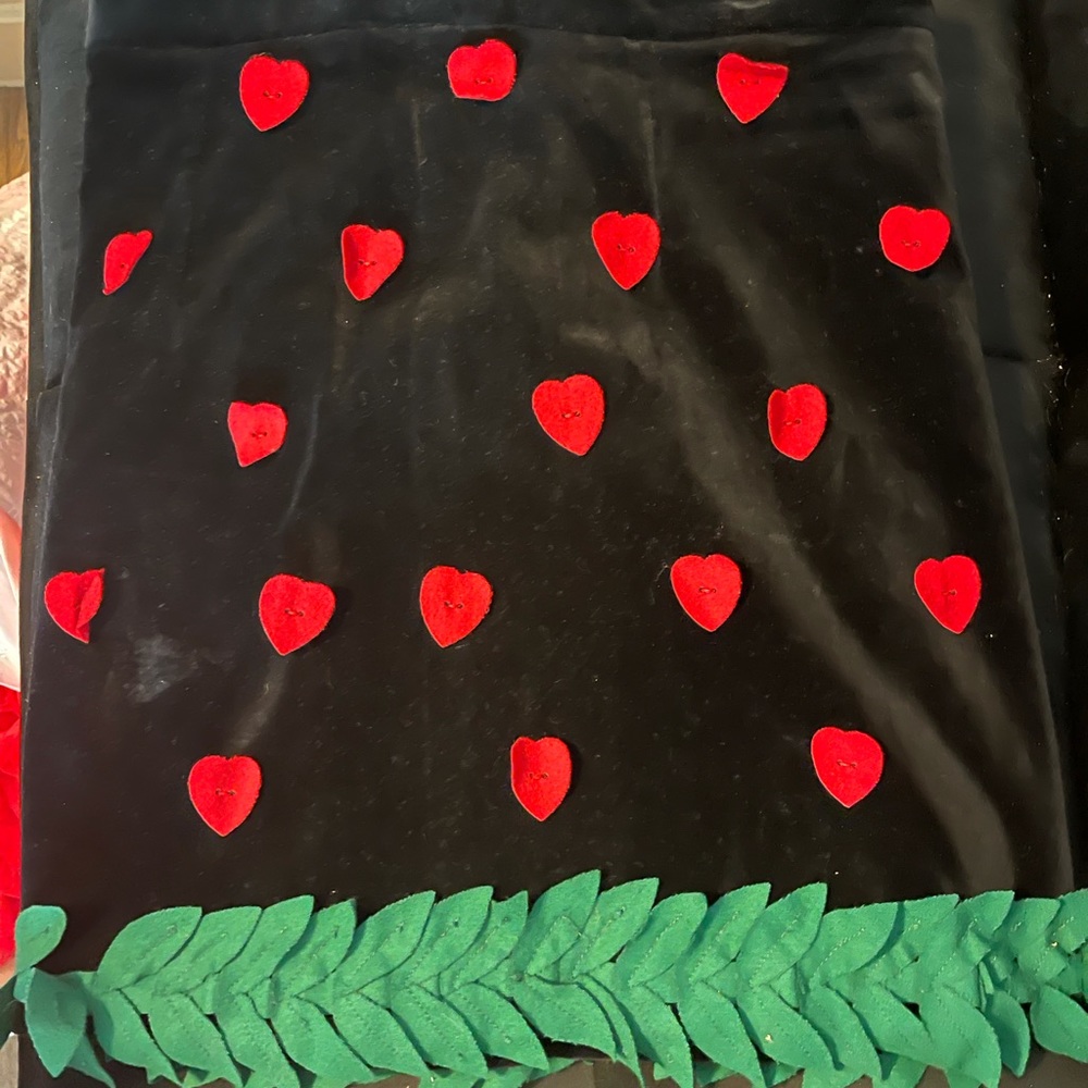 *Vintage* CHEAP AND CHIC by Moschino black velvet skirt 1990s